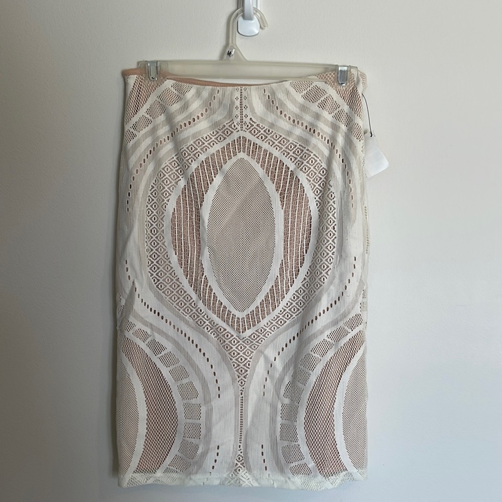 Akira white/beige/cream lace skirt